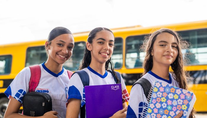 Prefeitura de Carpina entregará 10 novos ônibus escolares e universitários nesta segunda-feira (19)