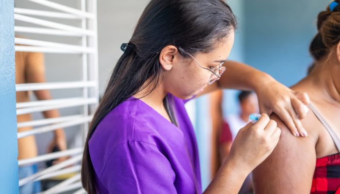 Dia D de Vacinação contra a Influenza acontece neste sábado (28)